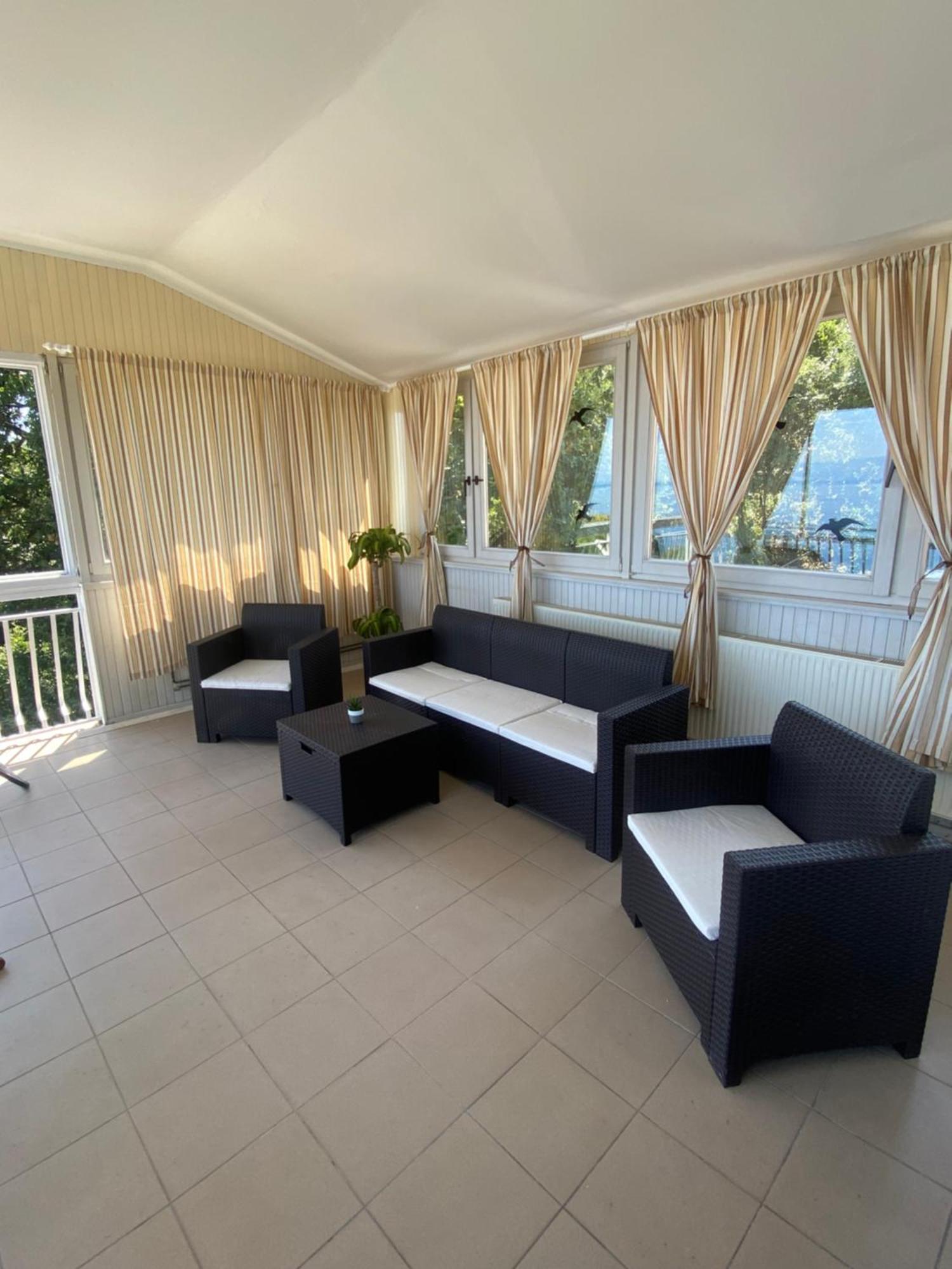 Villa Salyna Ičići Exterior foto