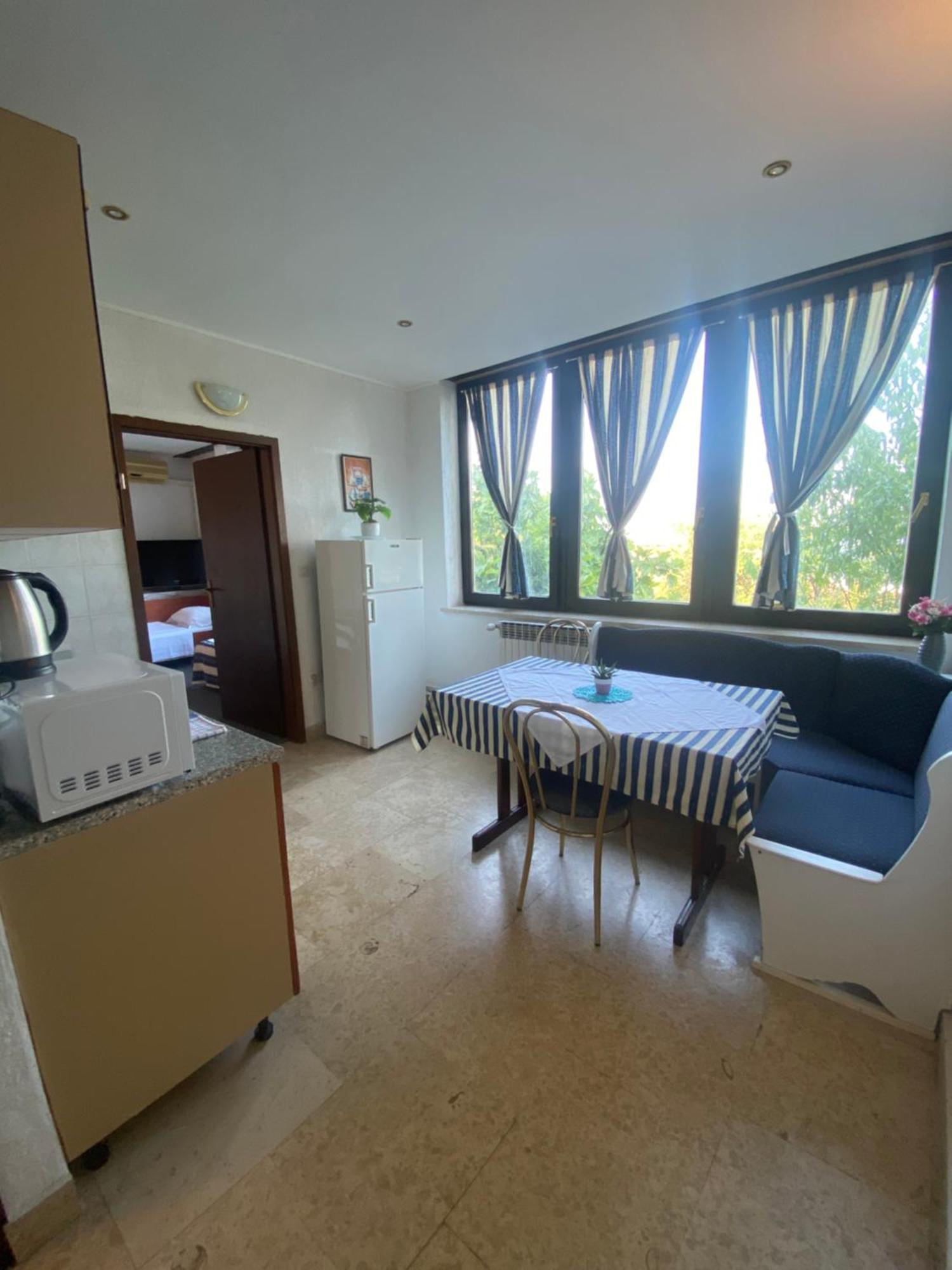 Villa Salyna Ičići Exterior foto